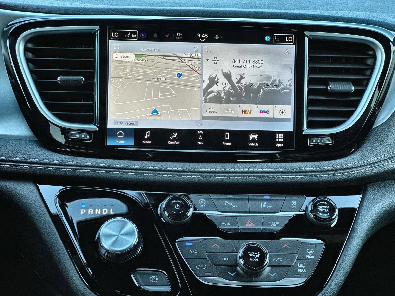 New 2026 Chrysler Pacifica Limited w/ S Appearance Package image 18