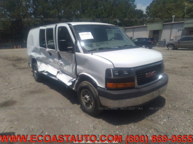 Used 2015 GMC Savana 2500 RWD image 1