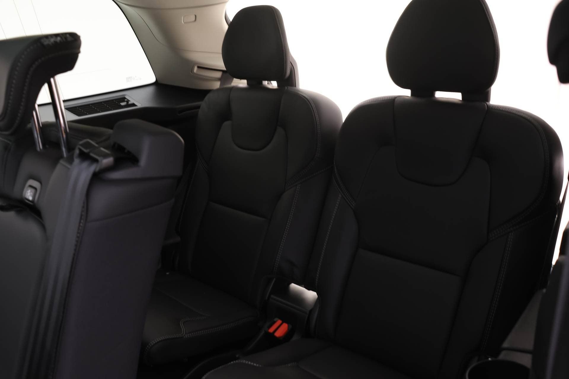 New 2025 Volvo XC90 B6 Ultra AWD/4WD image 14