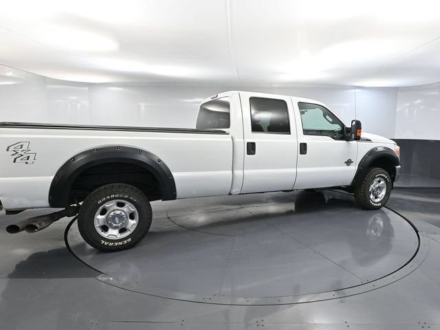 Used 2011 Ford F350 XLT w/ Camper Pkg AWD/4WD image 4