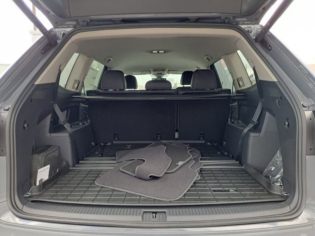 New 2026 Volkswagen Atlas SE image 23