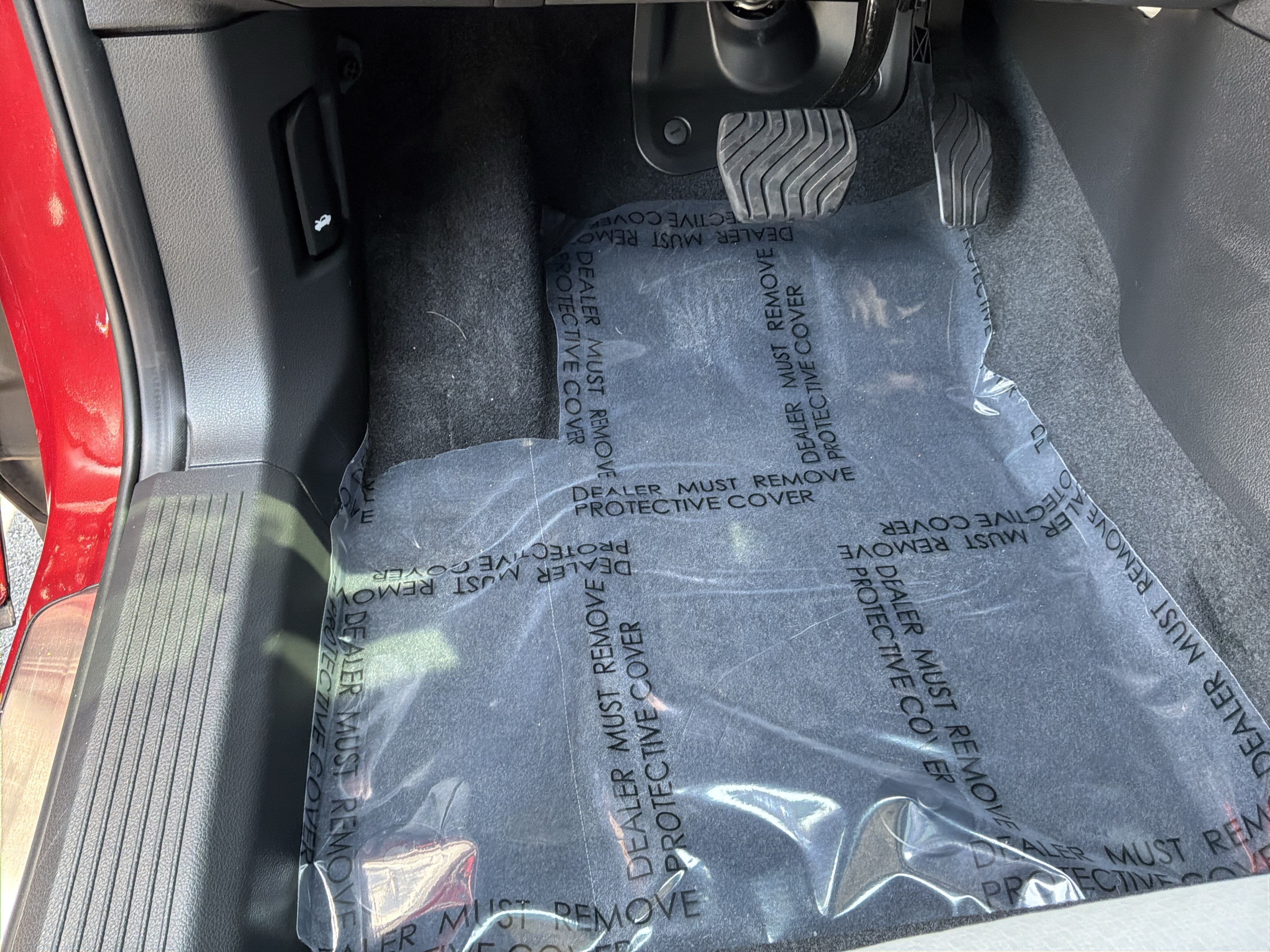 Used 2026 Nissan Rogue Dark Armor FWD image 17