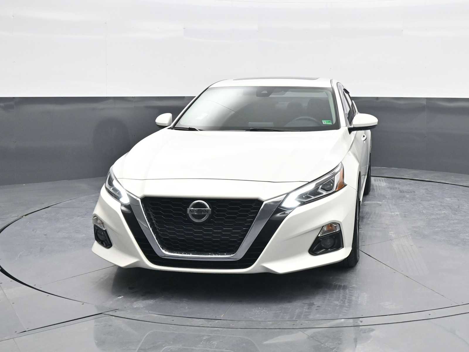 Used 2021 Nissan Altima 2.5 SL image 3