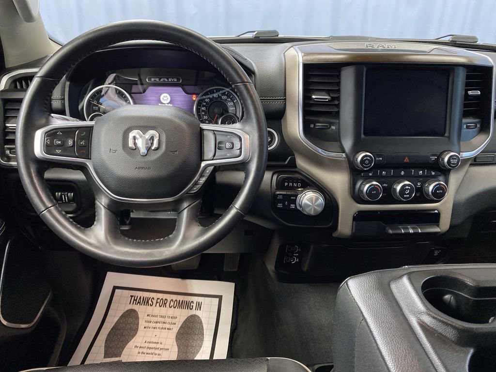 Used 2022 RAM 1500 Laramie AWD/4WD image 30