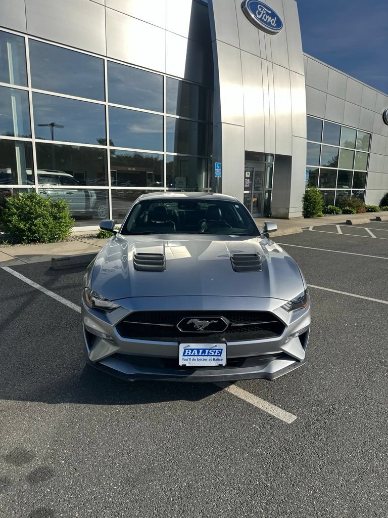 Used 2020 Ford Mustang Premium w/ Equipment Group 201A RWD image 1