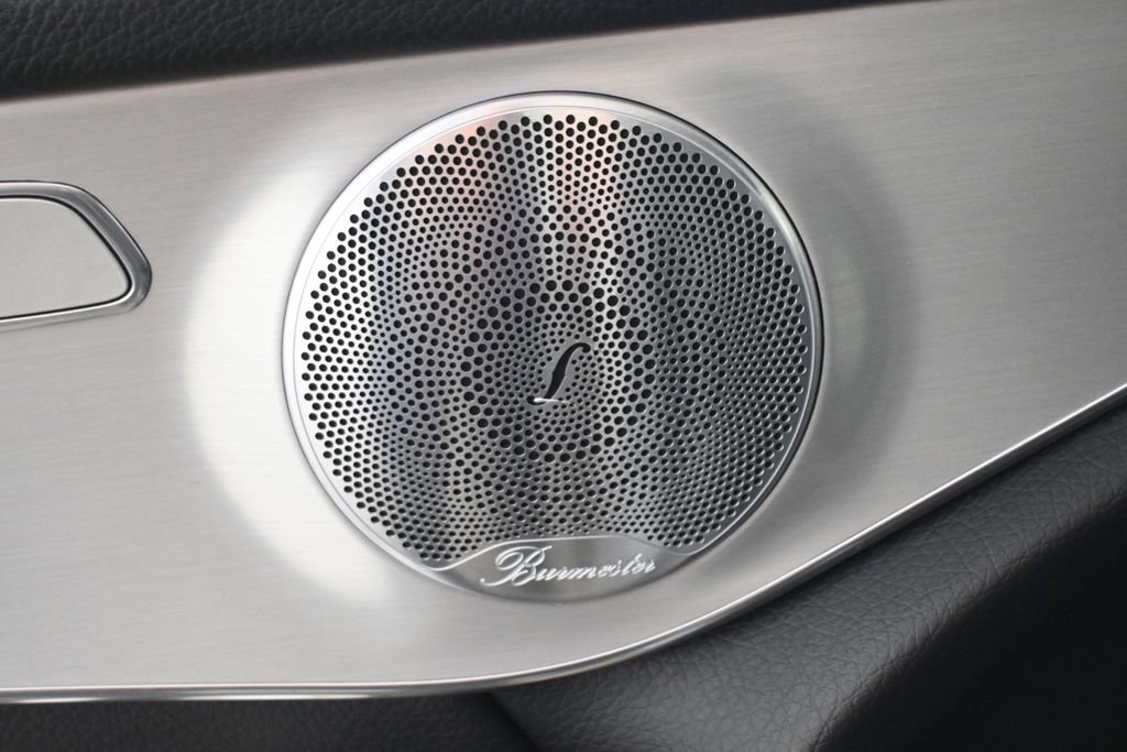 Used 2019 Mercedes-Benz GLC 300 4MATIC image 30