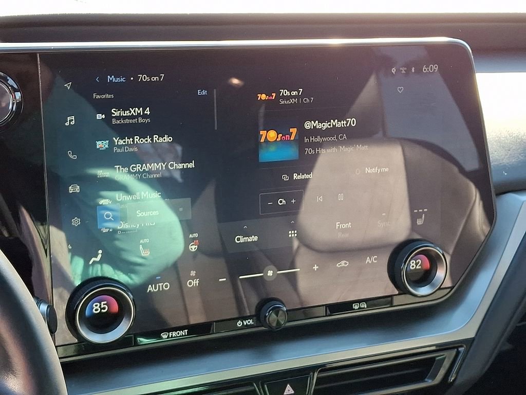 Used 2024 Lexus TX 350 350 image 18