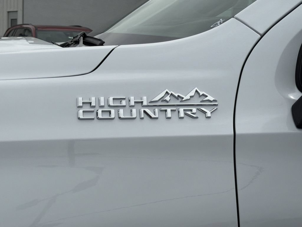 New 2026 Chevrolet Tahoe High Country AWD/4WD image 28