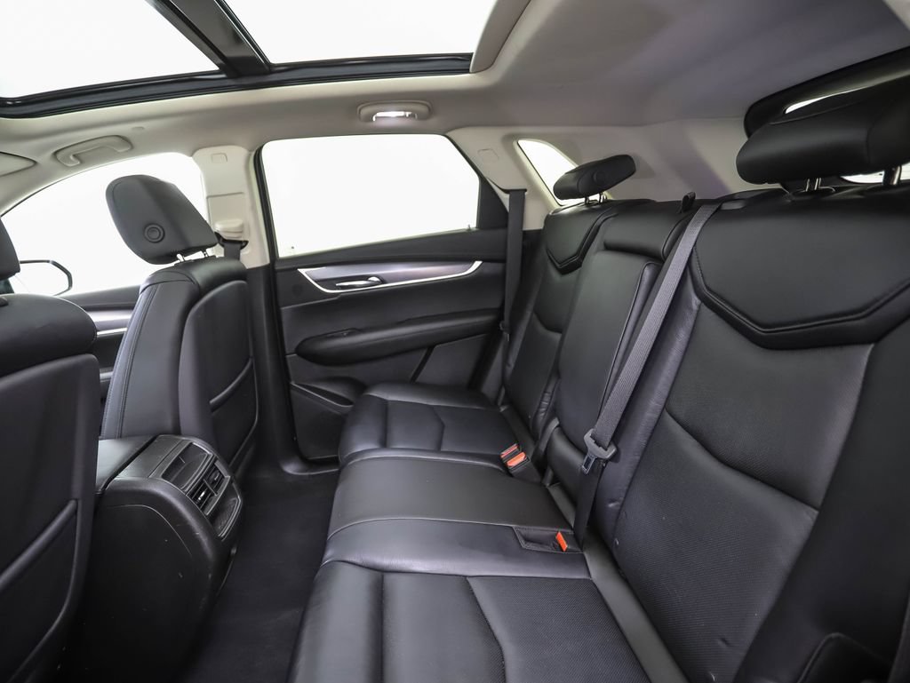 Used 2017 Cadillac XT5 Luxury w/ Driver Awareness Package AWD/4WD image 20