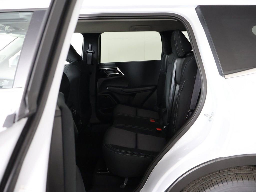New 2026 Mitsubishi Outlander ES AWD/4WD image 31