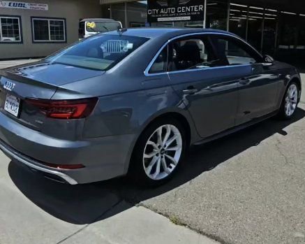 Used 2019 Audi A4 2.0T Premium w/ Convenience Package AWD/4WD image 10