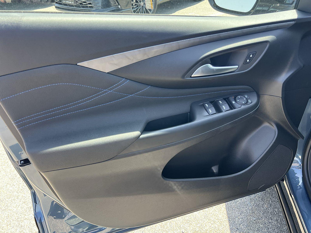 New 2026 Buick Envista Sport Touring FWD image 10