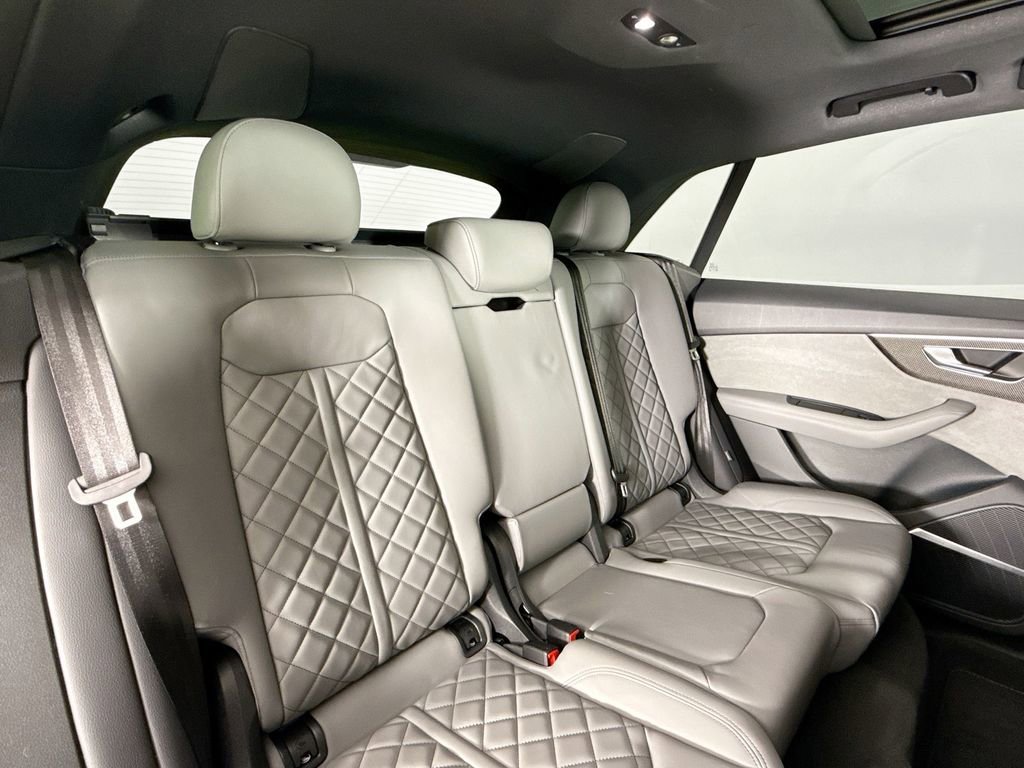 Used 2023 Audi SQ8 Premium Plus image 15