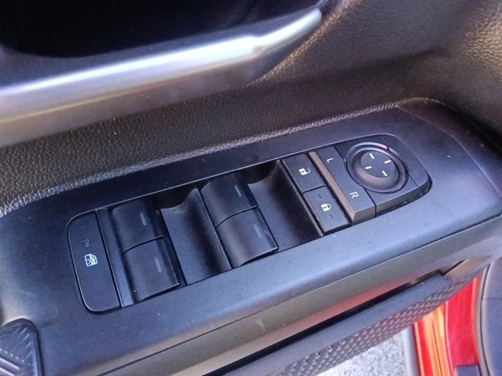 Used 2024 Toyota Tacoma TRD Sport image 12