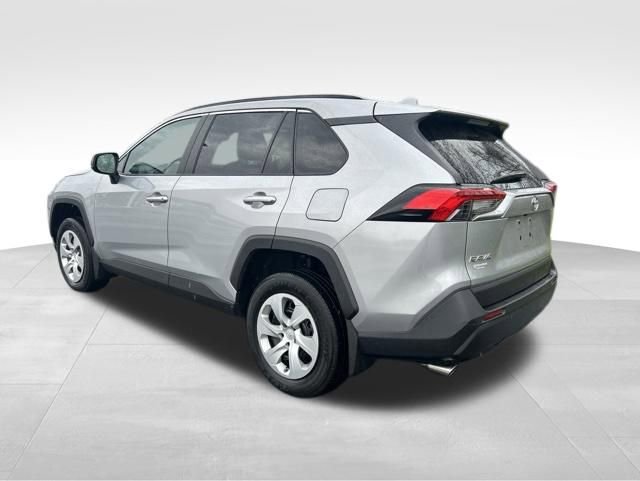 Used 2020 Toyota RAV4 LE w/ Carpet Mat Package FWD image 3