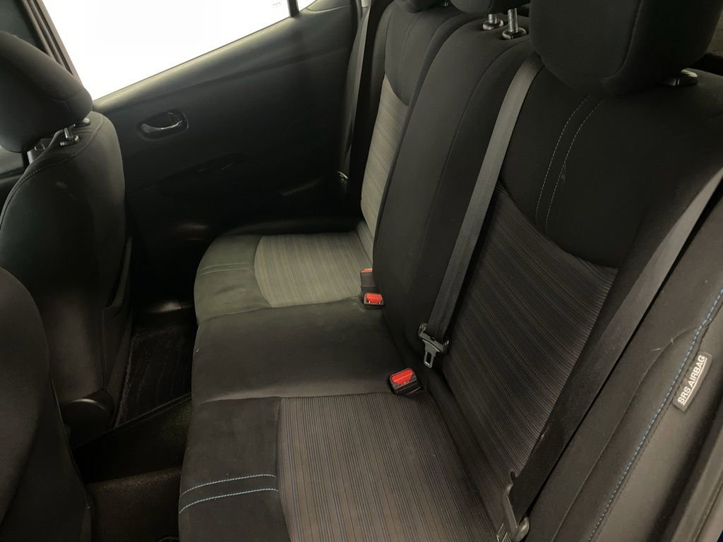 Used 2021 Nissan Leaf SV image 12