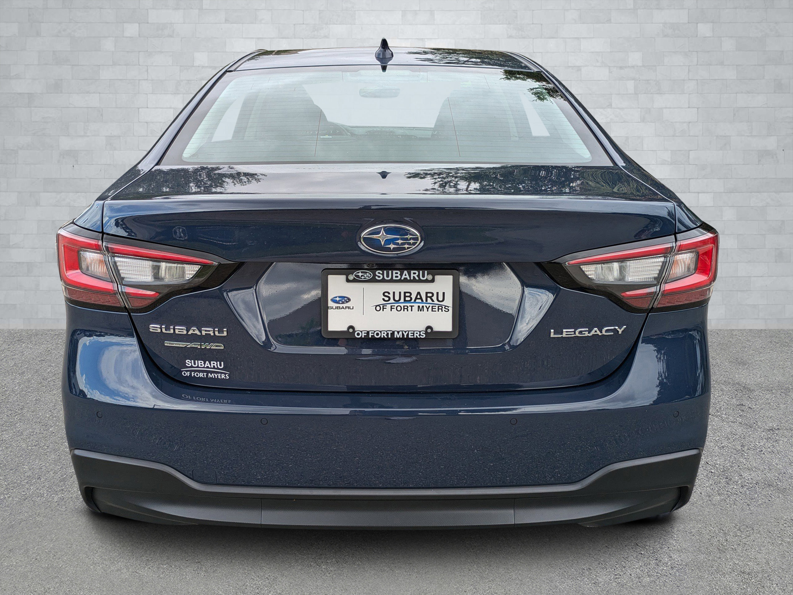 Certified 2025 Subaru Legacy Limited image 6
