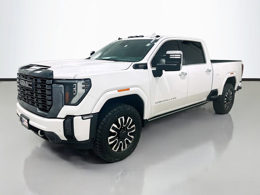 Used 2024 GMC Sierra 2500 Denali Ultimate w/ Max Trailering Package image 3
