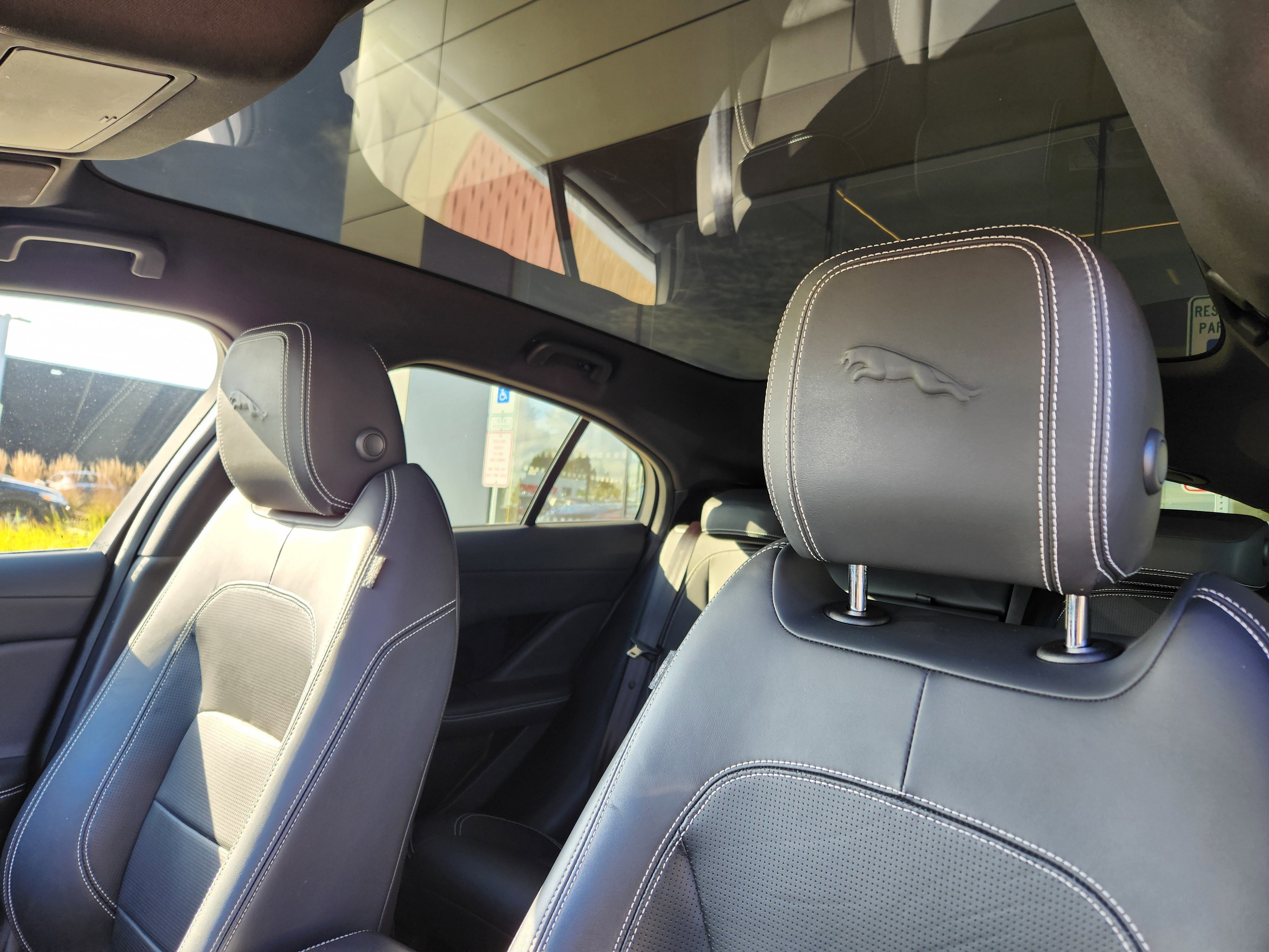 Used 2022 Jaguar I-PACE HSE image 12