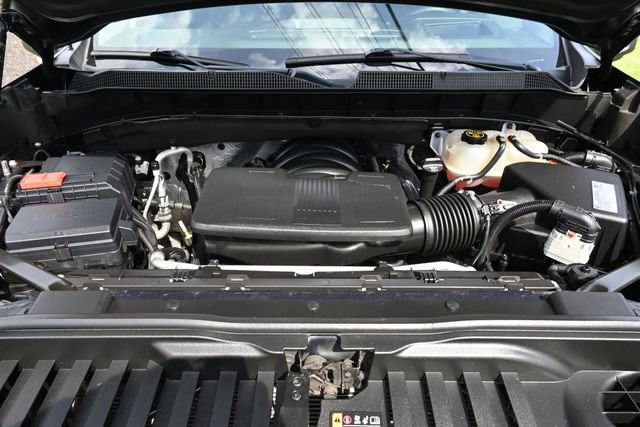 Used 2020 Chevrolet Silverado 1500 LTZ w/ LTZ Premium Package AWD/4WD image 15