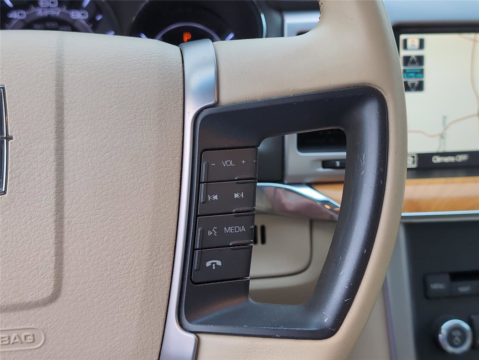 Used 2011 Lincoln MKZ w/ 101A Rapid Spec Order Code image 25