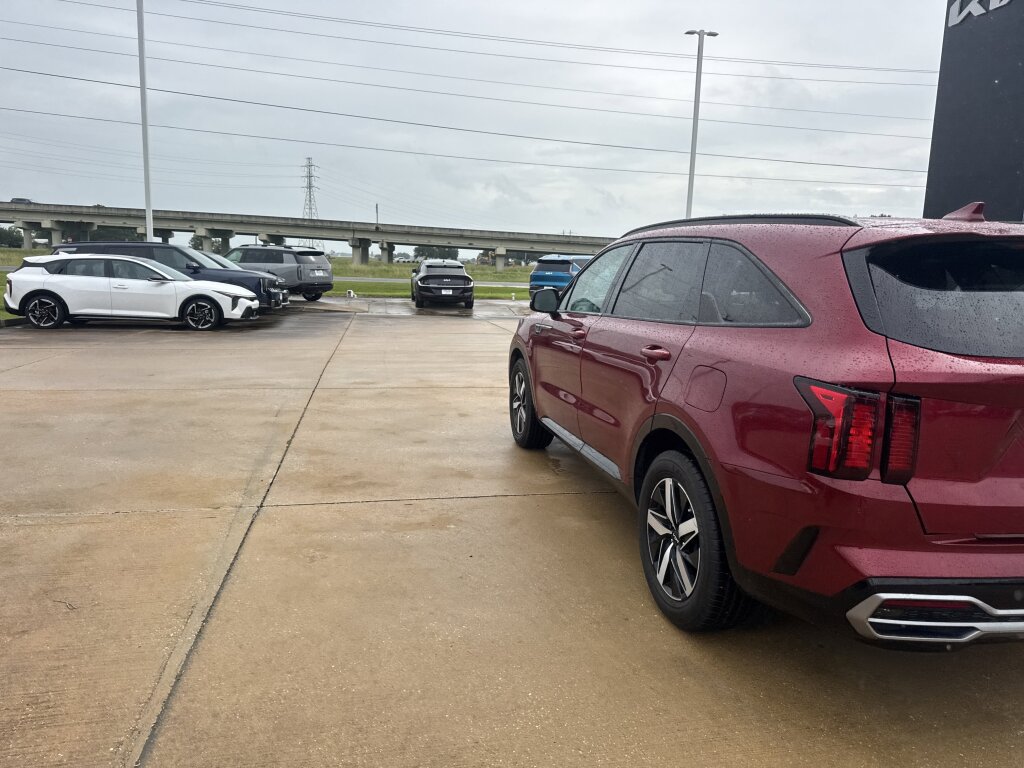 Used 2022 Kia Sorento EX FWD image 21