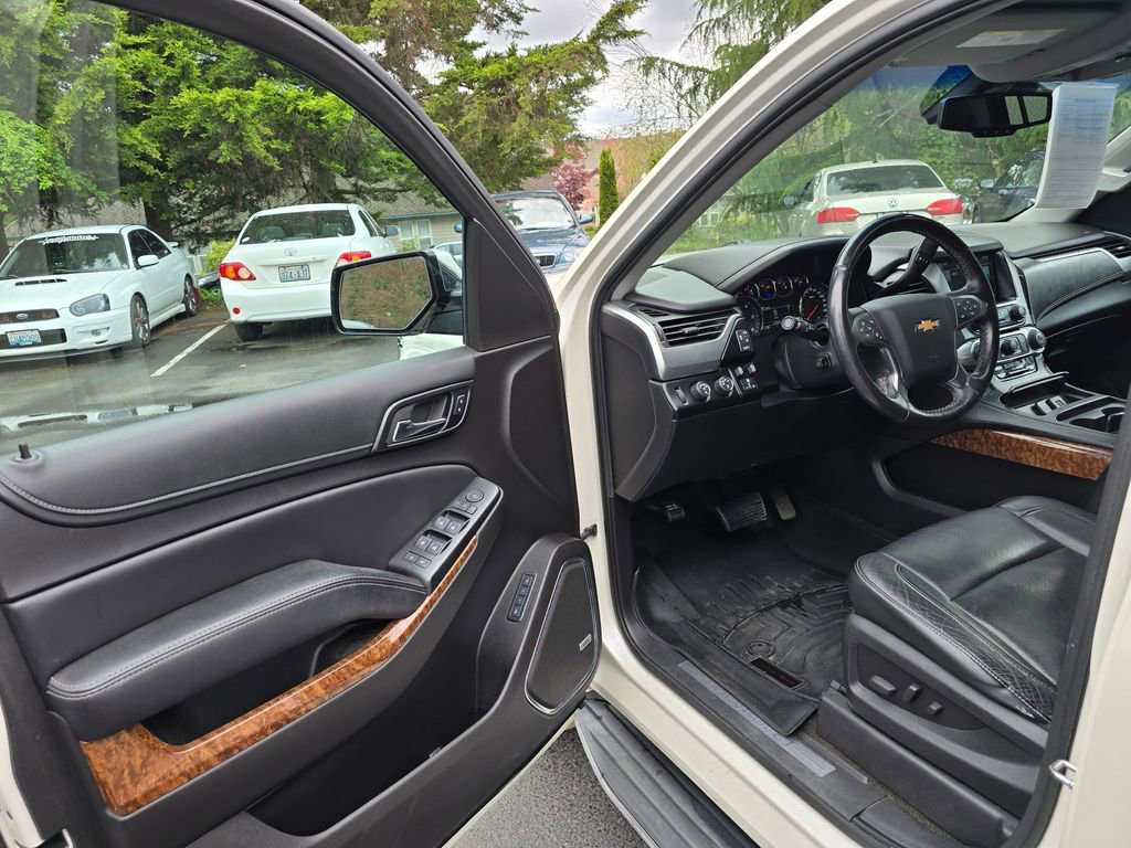 Used 2015 Chevrolet Suburban LTZ AWD/4WD image 6