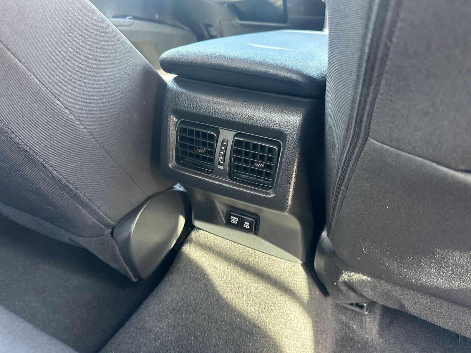 Used 2025 Toyota Camry LE image 23