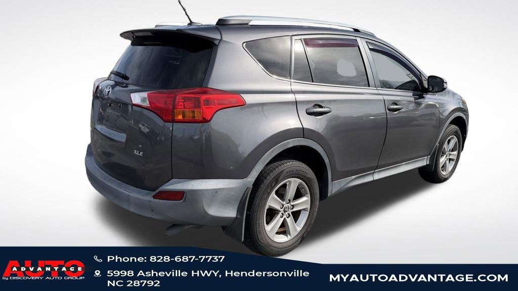 Used 2015 Toyota RAV4 XLE image 3