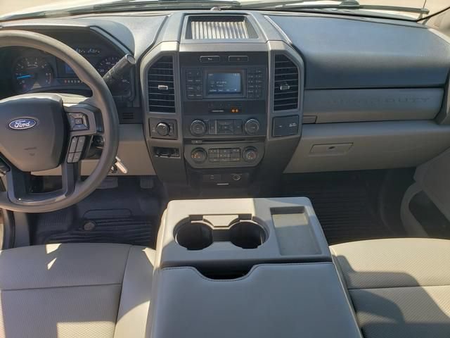 Used 2018 Ford F350 XL AWD/4WD image 15