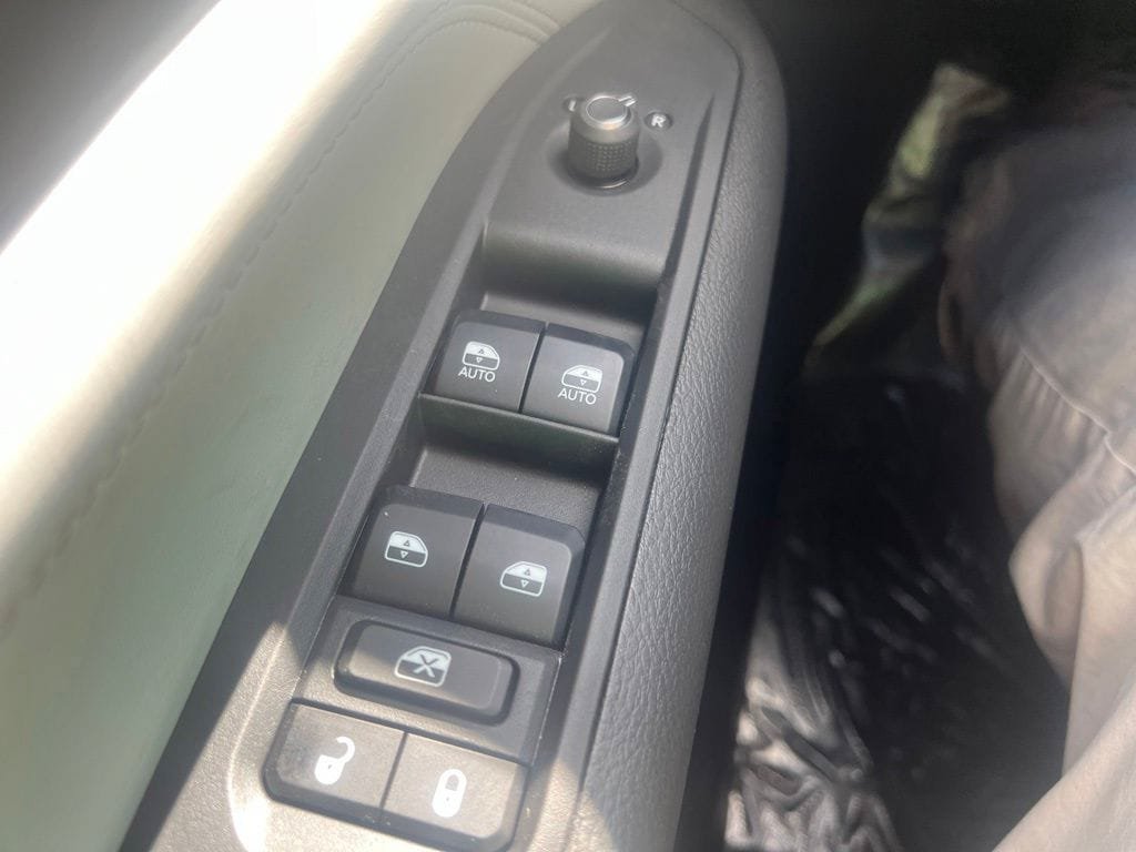 New 2026 Jeep Compass Limited AWD/4WD image 17