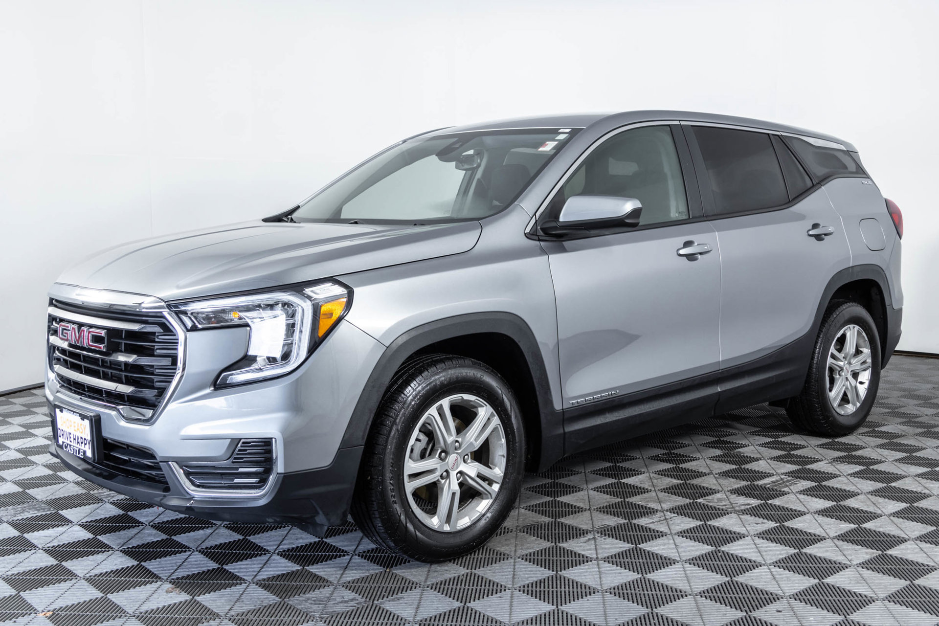 Used 2024 GMC Terrain SLE AWD/4WD image 10