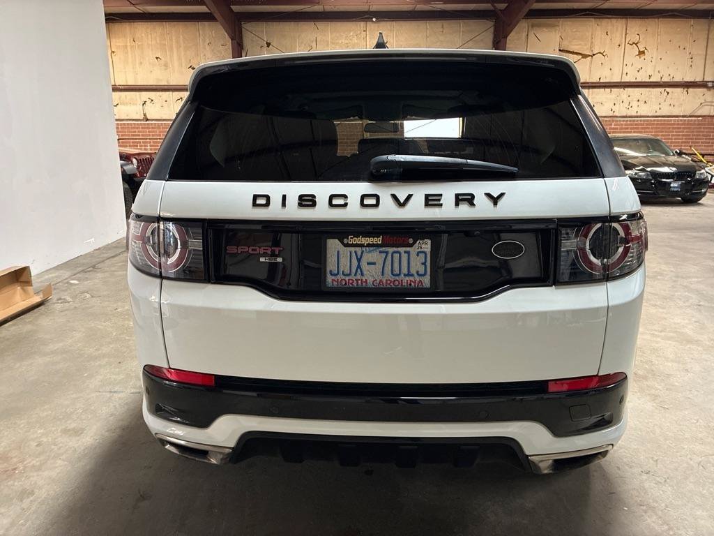 Used 2017 Land Rover Discovery Sport HSE AWD/4WD image 7