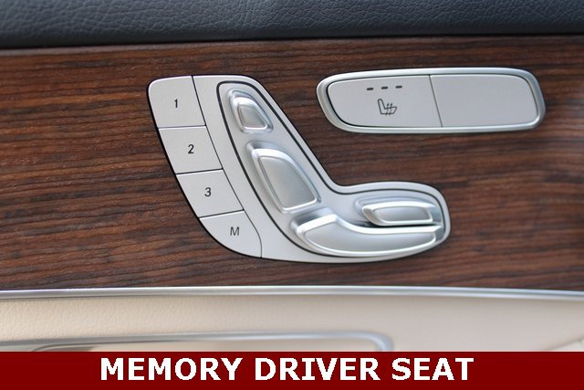 Used 2022 Mercedes-Benz GLC 300 4MATIC image 14