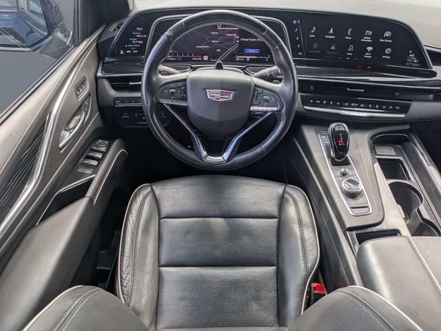 Used 2021 Cadillac Escalade Sport w/ LPO, ONYX Package AWD/4WD image 17