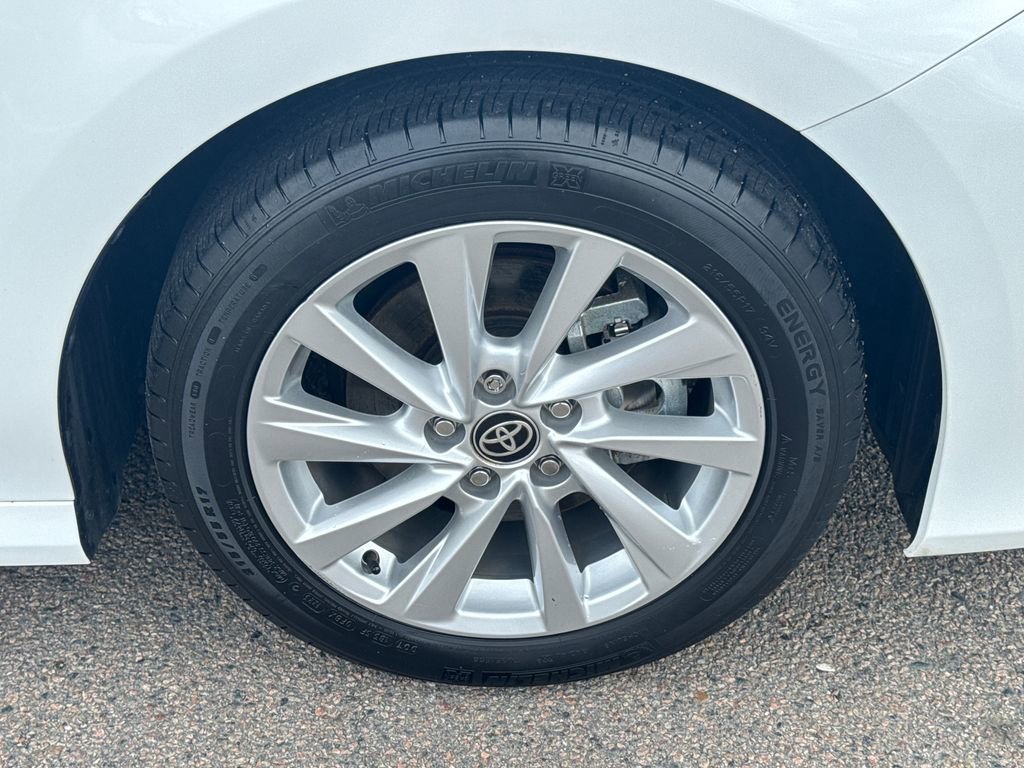 Used 2023 Toyota Camry LE image 40