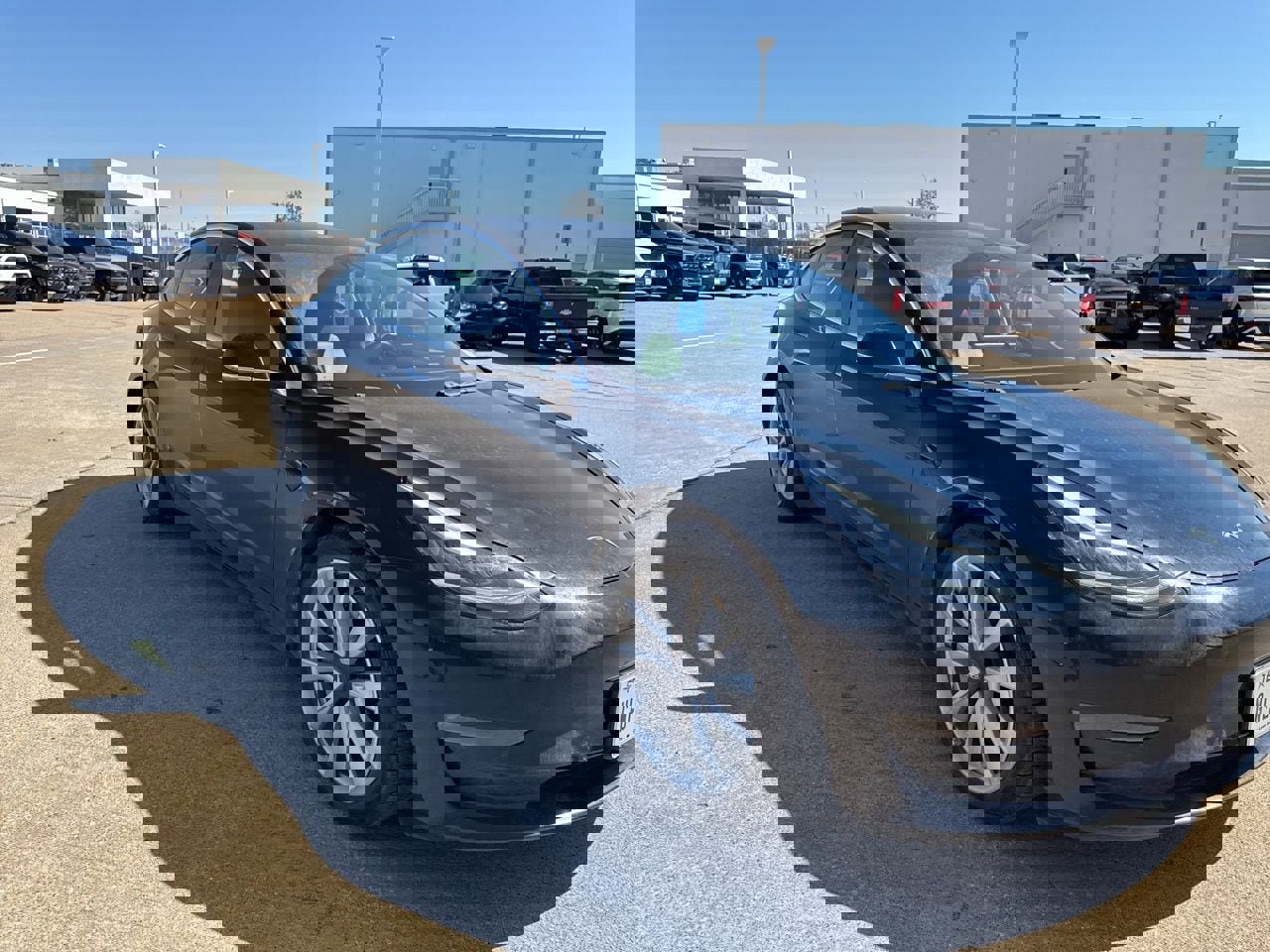 Used 2020 Tesla Model 3 Standard Range Plus image 2