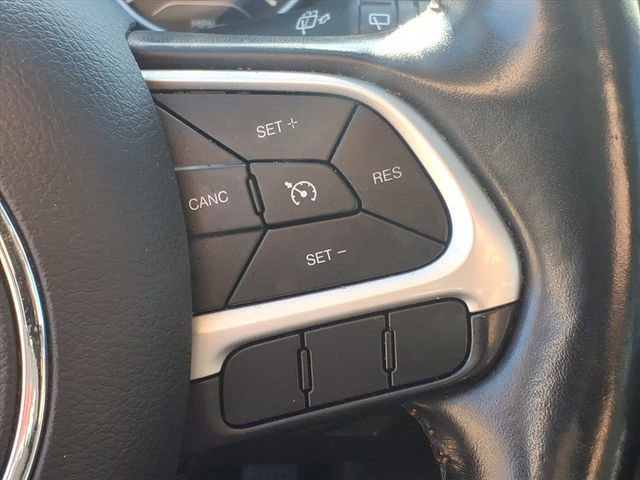 Used 2020 Jeep Compass Latitude image 15