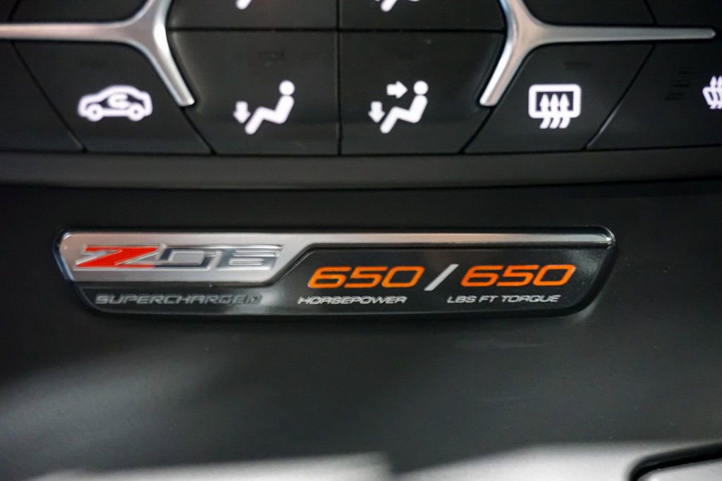 Used 2019 Chevrolet Corvette Z06 w/ Z07 Performance Package RWD image 69