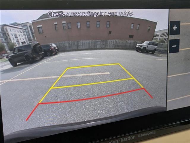 Used 2022 Hyundai Santa Fe Calligraphy AWD/4WD image 14