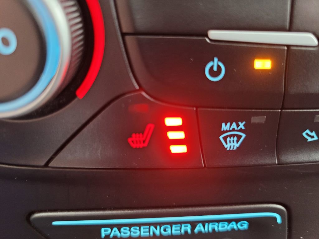 Used 2019 Ford Escape SEL image 33