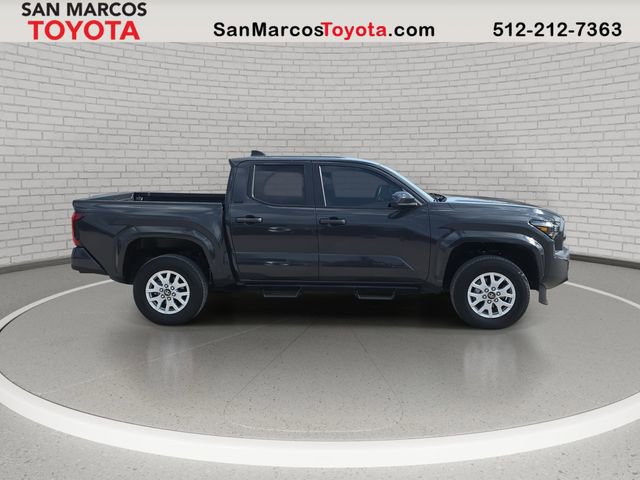 Used 2025 Toyota Tacoma SR5 image 4