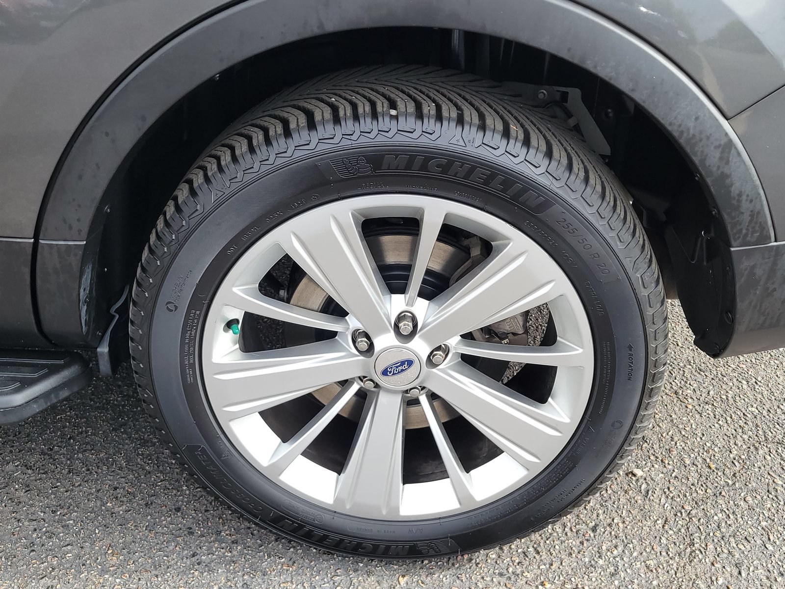 Used 2018 Ford Explorer Limited AWD/4WD image 16