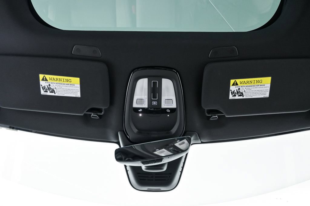 Certified 2026 Volvo XC90 B6 Plus w/ Protection Package Premier image 21