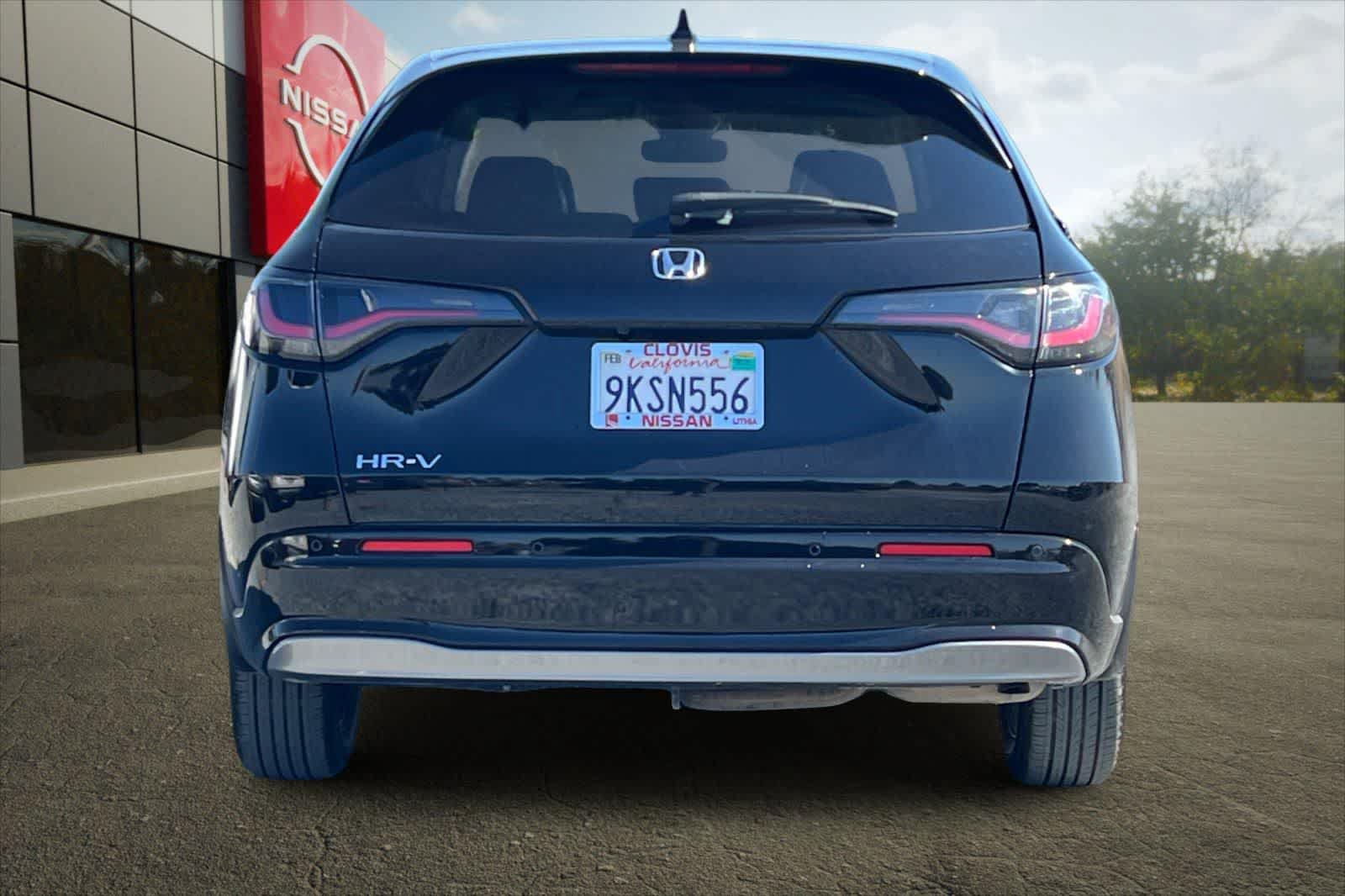 Used 2024 Honda HR-V EX-L image 8