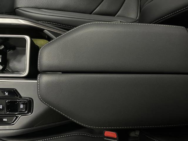 Used 2025 Lexus TX 500h AWD image 21