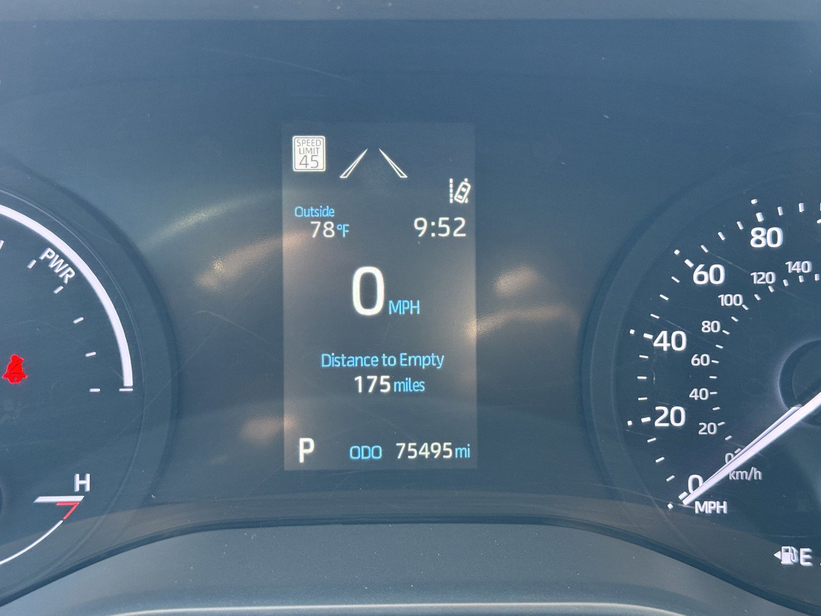 Used 2021 Toyota Sienna XLE w/ XLE Plus Package AWD/4WD image 26