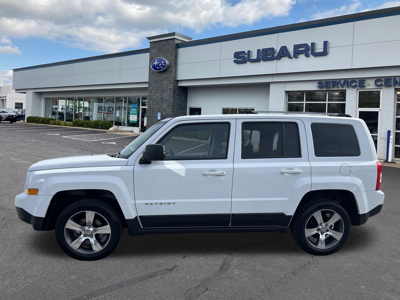 Used 2017 Jeep Patriot High Altitude image 4