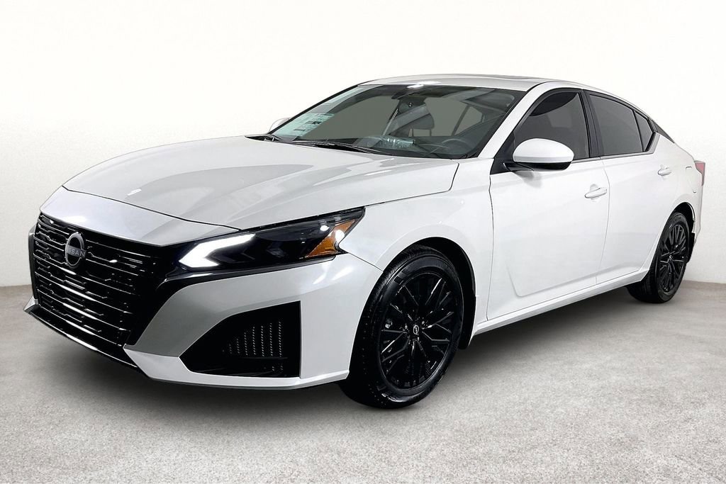 New 2026 Nissan Altima 2.5 SV w/ SV Special Edition Package FWD image 4
