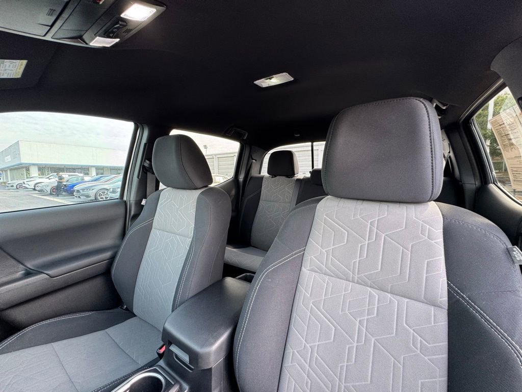 Used 2022 Toyota Tacoma TRD Sport AWD/4WD image 17